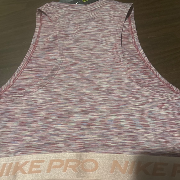 Nike Pro Slim Fit Crop - Picture 4 of 5